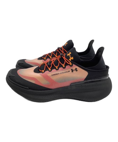 UNDER ARMOUR（アンダーアーマー）UNDER ARMOUR (アンダーアーマー) スニーカー ブラック×ピンク サイズ:28.5の古着・服飾アイテム