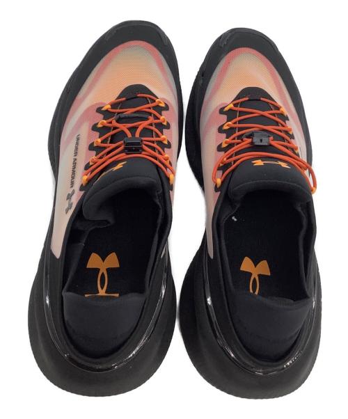 UNDER ARMOUR（アンダーアーマー）UNDER ARMOUR (アンダーアーマー) スニーカー ブラック×ピンク サイズ:28.5の古着・服飾アイテム
