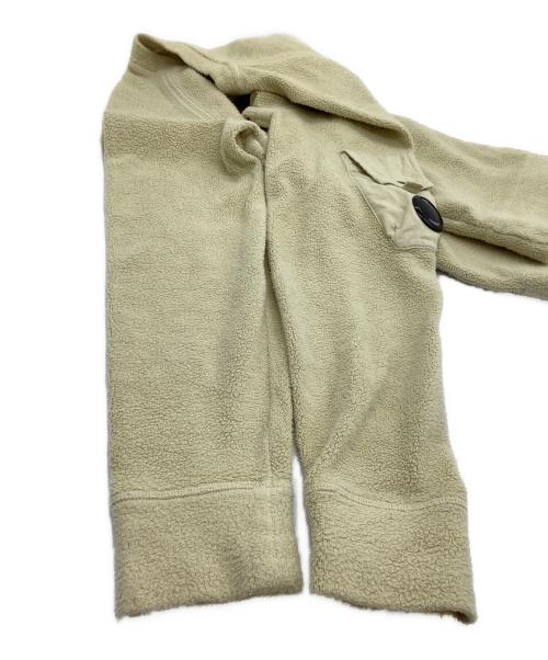 C.P COMPANY（シーピーカンパニー）C.P COMPANY (シーピーカンパニー) ボアセーター ベージュ サイズ:XSの古着・服飾アイテム