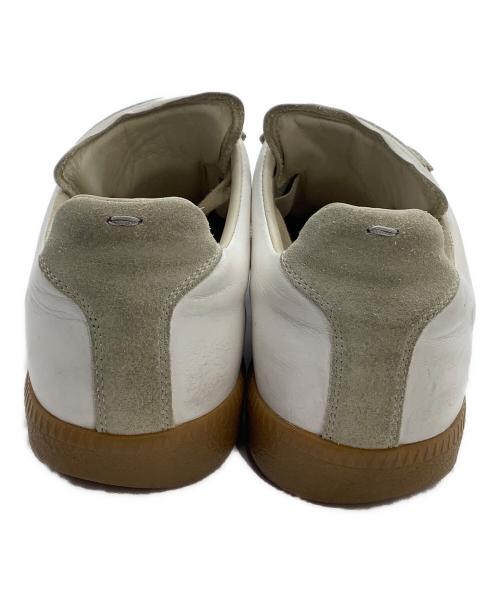 Maison Margiela（メゾンマルジェラ）Maison Margiela (メゾンマルジェラ) レプリカジャーマントレーナー ホワイト×グレー サイズ:42の古着・服飾アイテム