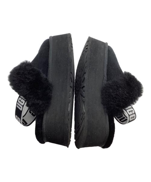 UGG（アグ）UGG (アグ) ムートンサンダル W FUNKETTE ブラック サイズ:24の古着・服飾アイテム