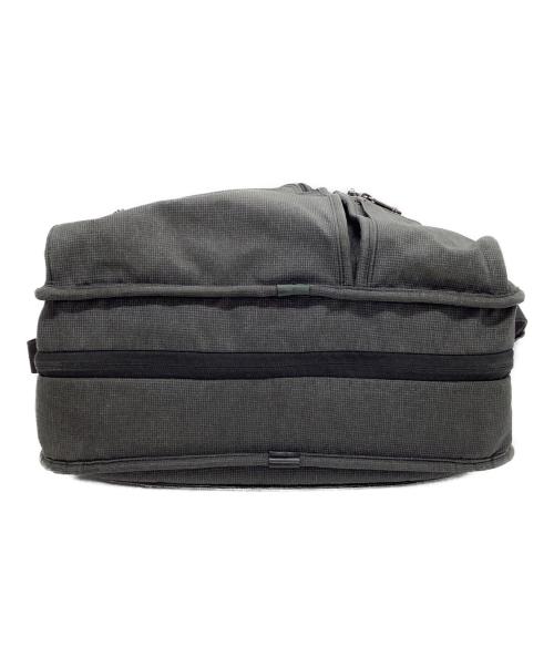 TUMI（トゥミ）TUMI (トゥミ) マルチポケットブリーフケース グレーの古着・服飾アイテム