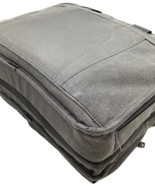 TUMI（トゥミ）TUMI (トゥミ) マルチポケットブリーフケース グレーの古着・服飾アイテム