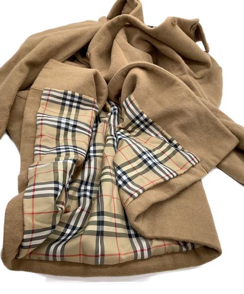 BURBERRY BLUE LABEL（バーバリー ブルー レーベル）BURBERRY BLUE LABEL (バーバリー ブルー レーベル) チェスターコート　裏地ノバチェック ベージュ サイズ:40の古着・服飾アイテム
