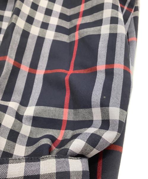 Burberry's（バーバリーズ）Burberry's (バーバリーズ) クロップドパンツ　ノバチェック ネイビー サイズ:Lの古着・服飾アイテム
