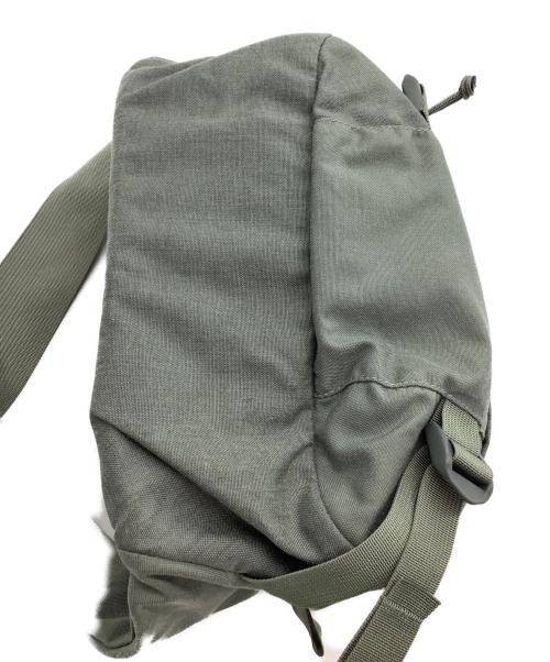 MYSTERY RANCH（ミステリーランチ）MYSTERY RANCH (ミステリーランチ) ボディバッグ　HIP MONKEY グレーの古着・服飾アイテム