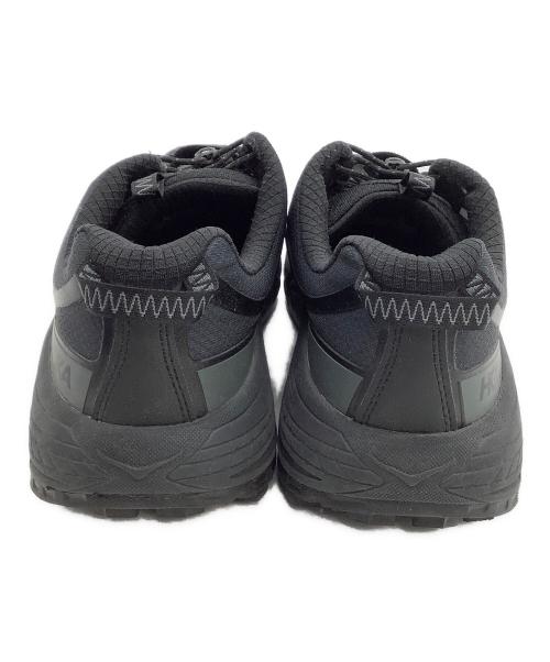 HOKAONEONE（ホカオネオネ）HOKAONEONE (ホカオネオネ) ローカットスニーカー Mafate Three2 Wordmark ブラック サイズ:27の古着・服飾アイテム