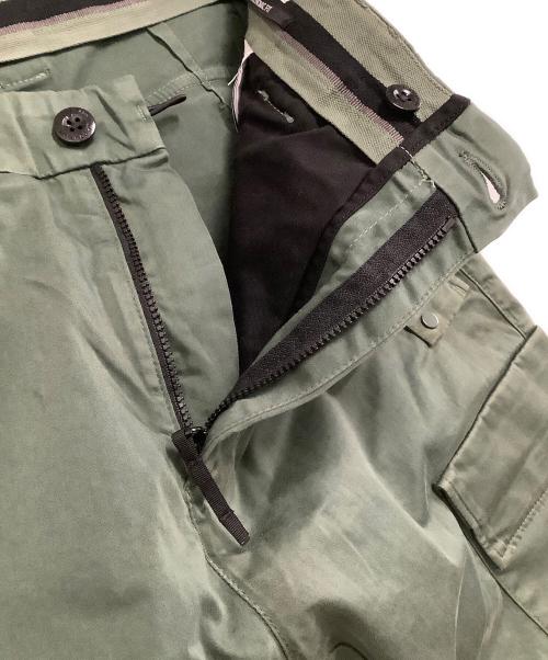 C.P COMPANY（シーピーカンパニー）C.P COMPANY (シーピーカンパニー) カーゴパンツ　THE METROPOLIS SERIES グリーン サイズ:48の古着・服飾アイテム