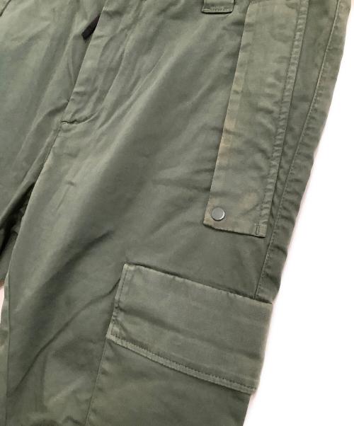C.P COMPANY（シーピーカンパニー）C.P COMPANY (シーピーカンパニー) カーゴパンツ　THE METROPOLIS SERIES グリーン サイズ:48の古着・服飾アイテム