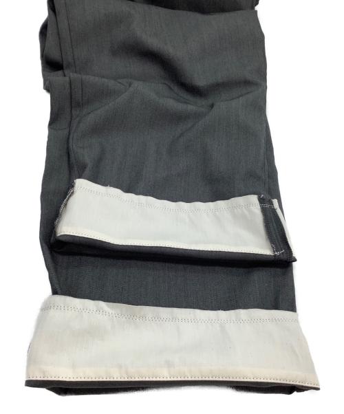 SimplyComplicated（シンプリーコンプリケイティド）SimplyComplicated (シンプリーコンプリケイティド) スラックス　MARBELT TROUSERS グレー サイズ:3の古着・服飾アイテム