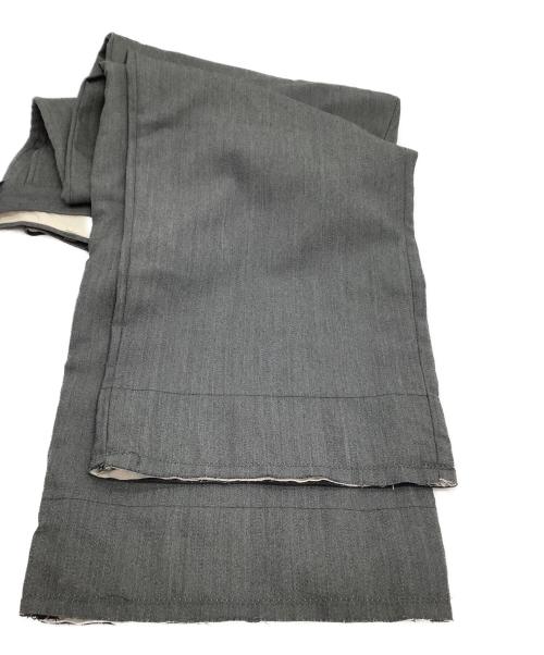 SimplyComplicated（シンプリーコンプリケイティド）SimplyComplicated (シンプリーコンプリケイティド) スラックス　MARBELT TROUSERS グレー サイズ:3の古着・服飾アイテム