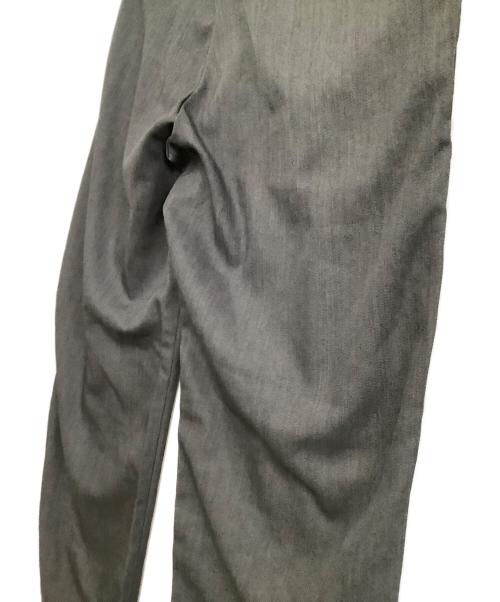 SimplyComplicated（シンプリーコンプリケイティド）SimplyComplicated (シンプリーコンプリケイティド) スラックス　MARBELT TROUSERS グレー サイズ:3の古着・服飾アイテム