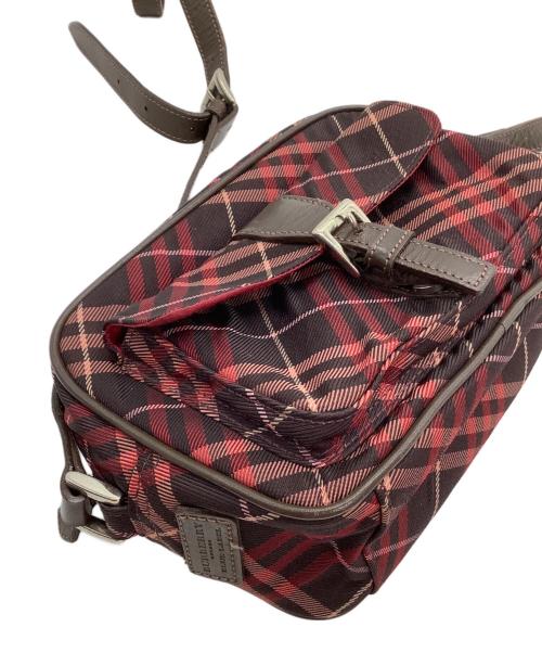 BURBERRY BLUE LABEL（バーバリー ブルー レーベル）BURBERRY BLUE LABEL (バーバリー ブルー レーベル) ショルダーバッグ チェック レッド×ブラウンの古着・服飾アイテム