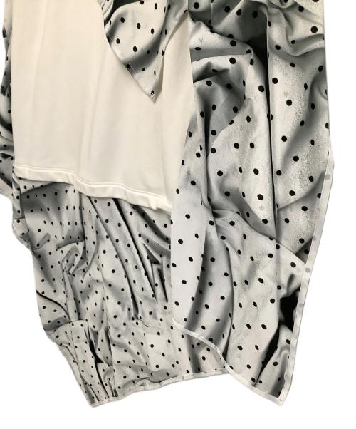 MM6 Maison Margiela（エムエムシックスメゾンマルジェラ）MM6 Maison Margiela (エムエムシックスメゾンマルジェラ) アシンメトリックスウェットドレープカットソー ホワイト サイズ:XSの古着・服飾アイテム