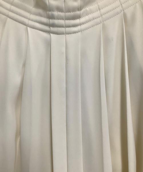 MM6 Maison Margiela（エムエムシックスメゾンマルジェラ）MM6 Maison Margiela (エムエムシックスメゾンマルジェラ) プリーツワイドパンツ アイボリー サイズ:36の古着・服飾アイテム