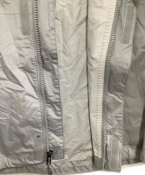 Patagonia（パタゴニア）Patagonia (パタゴニア) フーデッドジャケット　トレントシェル/12年 グレー サイズ:Sの古着・服飾アイテム