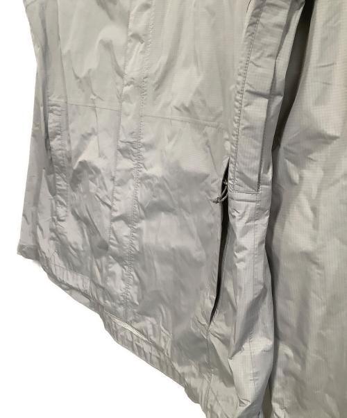 Patagonia（パタゴニア）Patagonia (パタゴニア) フーデッドジャケット　トレントシェル/12年 グレー サイズ:Sの古着・服飾アイテム