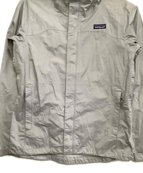 Patagonia（パタゴニア）Patagonia (パタゴニア) フーデッドジャケット　トレントシェル/12年 グレー サイズ:Sの古着・服飾アイテム