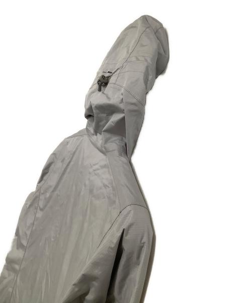 Patagonia（パタゴニア）Patagonia (パタゴニア) フーデッドジャケット　トレントシェル/12年 グレー サイズ:Sの古着・服飾アイテム