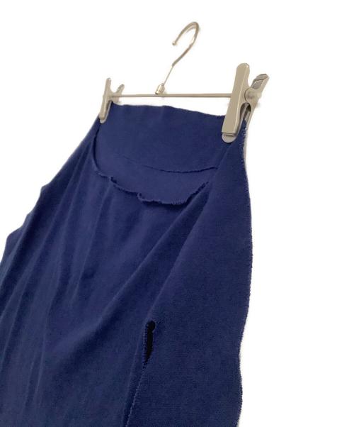 ISSEY MIYAKE（イッセイミヤケ）ISSEY MIYAKE (イッセイミヤケ) ノースリーブカットソー ブルー サイズ:２の古着・服飾アイテム