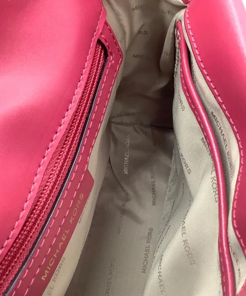 MICHAEL KORS（マイケルコース）MICHAEL KORS (マイケル・コース) ショルダーバッグ レッドの古着・服飾アイテム