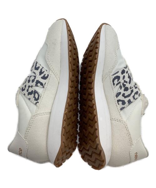 NEW BALANCE（ニューバランス）NEW BALANCE (ニューバランス) スニーカー ホワイト サイズ:22.5の古着・服飾アイテム
