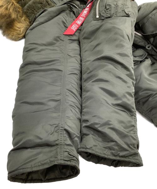 ALPHA INDUSTRIES（アルファインダストリーズ）ALPHA INDUSTRIES (アルファインダストリーズ) フライトジャケット カーキ サイズ:Mの古着・服飾アイテム