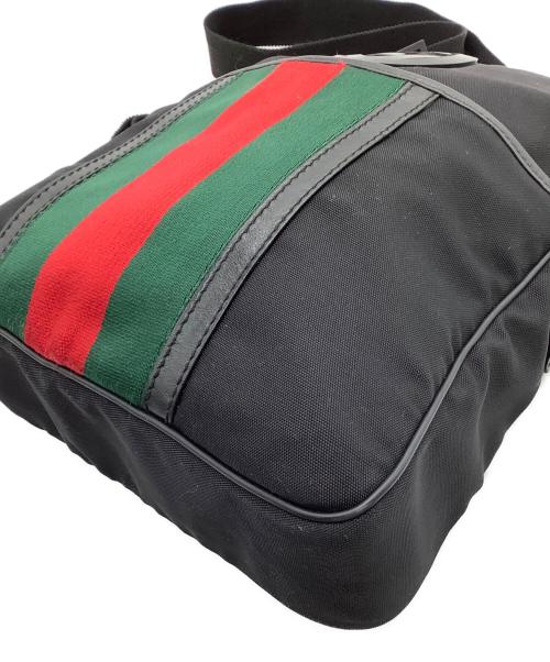 GUCCI（グッチ）GUCCI (グッチ) ショルダーバッグ シェリーライン ブラックの古着・服飾アイテム
