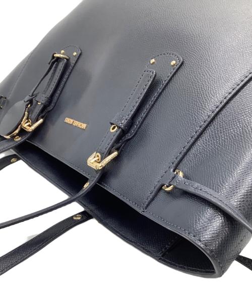 MICHAEL KORS（マイケルコース）MICHAEL KORS (マイケルコース) トートバッグ 	VOYAGER ネイビーの古着・服飾アイテム