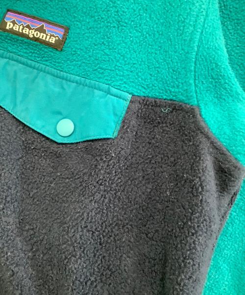 Patagonia（パタゴニア）Patagonia (パタゴニア) ジャケット　ウィメンズ・ライトウェイト・シンチラ・スナップT・プルオーバー ターコイズ×ネイビー サイズ:XSの古着・服飾アイテム
