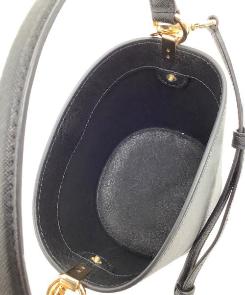 TORY BURCH（トリーバーチ）TORY BURCH (トリーバーチ) ショルダーバッグ　ロビンソン ミニバケット ブラックの古着・服飾アイテム