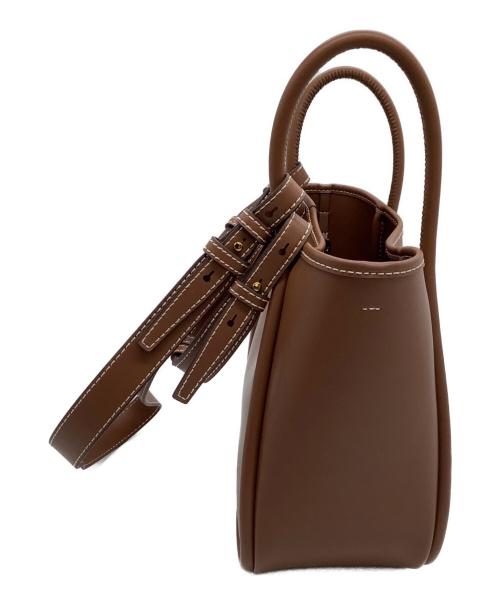 CHARLES & KEITH（チャールズアンドキース）CHARLES & KEITH (チャールズアンドキース) ハンドバッグ ライラ チューブラスラウチートートバッグ チョコレートの古着・服飾アイテム