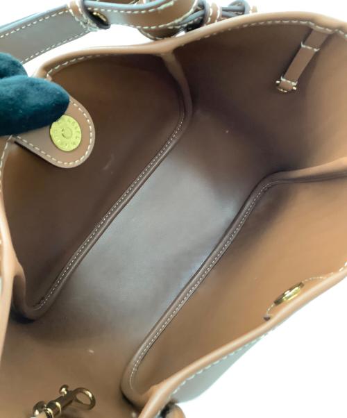 CHARLES & KEITH（チャールズアンドキース）CHARLES & KEITH (チャールズアンドキース) ハンドバッグ ライラ チューブラスラウチートートバッグ チョコレートの古着・服飾アイテム