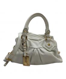 Marc by Marc Jacobs（マークバイマークジェイコブス）の古着「2WAYバッグ　CLASSIC Q」｜ホワイト
