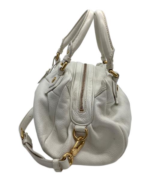 Marc by Marc Jacobs（マークバイマークジェイコブス）Marc by Marc Jacobs (マークバイマークジェイコブス) 2WAYバッグ　CLASSIC Q ホワイトの古着・服飾アイテム