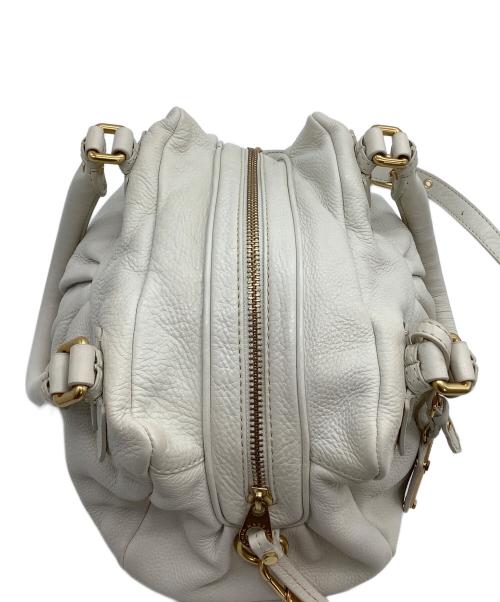 Marc by Marc Jacobs（マークバイマークジェイコブス）Marc by Marc Jacobs (マークバイマークジェイコブス) 2WAYバッグ　CLASSIC Q ホワイトの古着・服飾アイテム