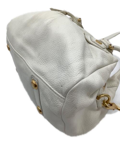 Marc by Marc Jacobs（マークバイマークジェイコブス）Marc by Marc Jacobs (マークバイマークジェイコブス) 2WAYバッグ　CLASSIC Q ホワイトの古着・服飾アイテム