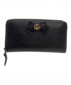 GUCCIグッチ）の古着「ラウンドファスナー財布 GGリボン 日本限定」｜ブラック