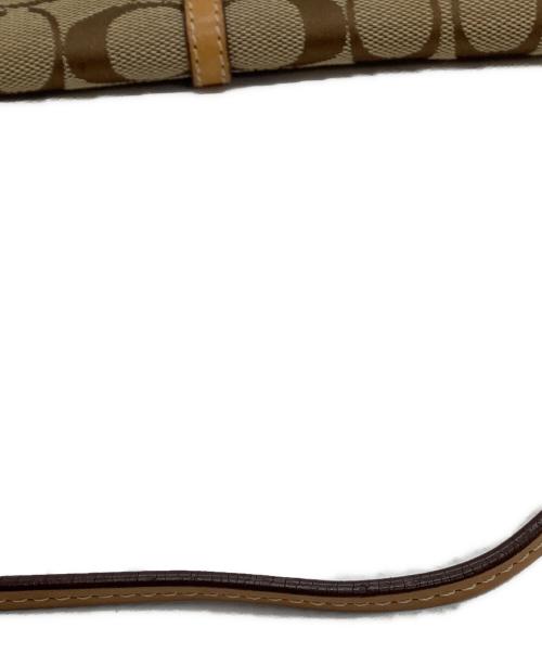 COACH（コーチ）COACH (コーチ) ワンショルダーバッグ　シグネチャー　クリップデミ ベージュの古着・服飾アイテム