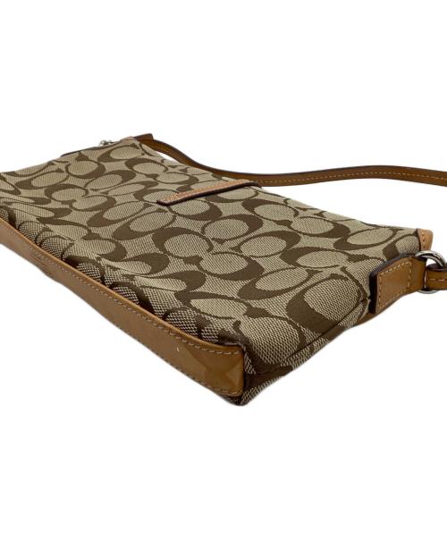 COACH（コーチ）COACH (コーチ) ワンショルダーバッグ　シグネチャー　クリップデミ ベージュの古着・服飾アイテム
