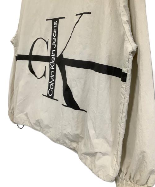 Calvin Klein（カルバンクライン）Calvin Klein (カルバンクライン) フーデッドジャケット ブラック×ベージュ サイズ:Sの古着・服飾アイテム