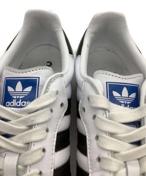 adidas（アディダス）adidas (アディダス) スニーカー ホワイト サイズ:26の古着・服飾アイテム