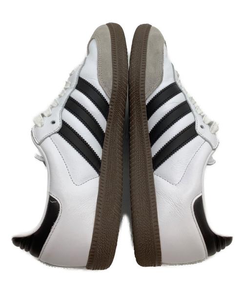 adidas（アディダス）adidas (アディダス) スニーカー ホワイト サイズ:26の古着・服飾アイテム