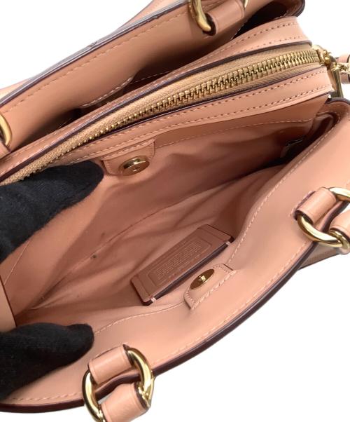 COACH（コーチ）COACH (コーチ) ショルダーバッグ シグネチャー ブラウン×ピンクの古着・服飾アイテム
