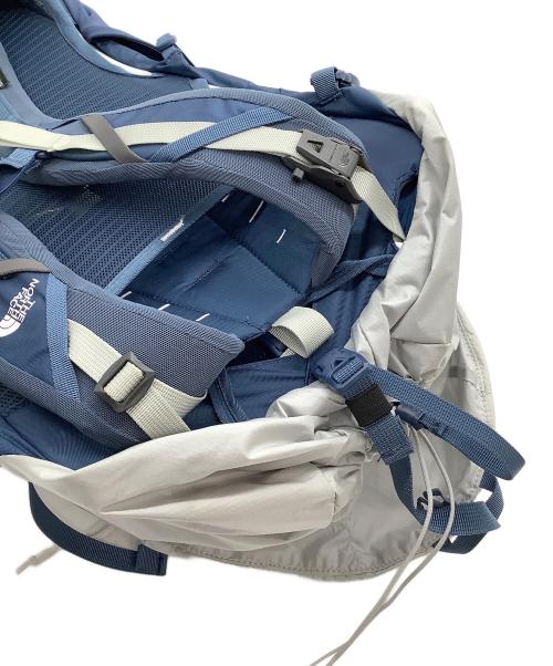 THE NORTH FACE（ザ ノース フェイス）THE NORTH FACE (ザ ノース フェイス) リュック ハイドラ26 グレー×ネイビーの古着・服飾アイテム