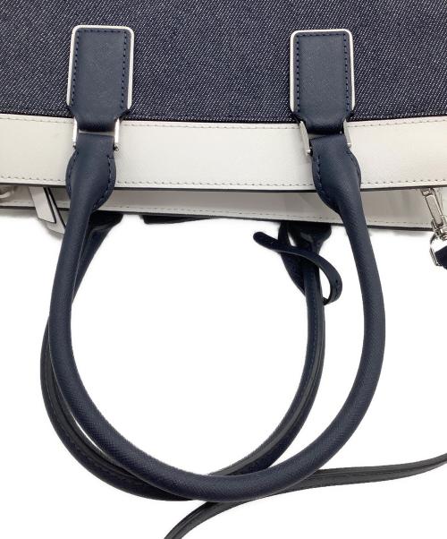 Kate Spade（ケイトスペード）Kate Spade (ケイトスペード) 2WAYバッグ インディゴ×ホワイトの古着・服飾アイテム