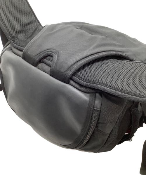 OAKLEY（オークリー）OAKLEY (オークリー) バッグ　Kitchen Sink ブラックの古着・服飾アイテム