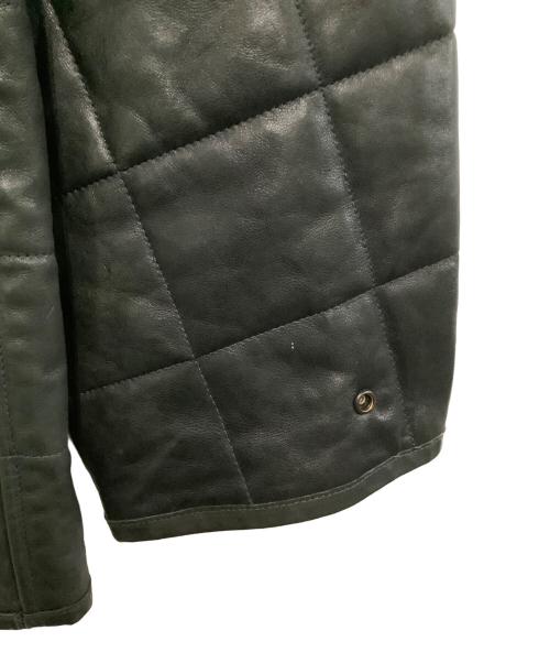 YOKE（ヨーク）YOKE (ヨーク) ジャケット　REVERSIBLE QUILTED LEATHER LINNER BLOUSON グリーン サイズ:2の古着・服飾アイテム