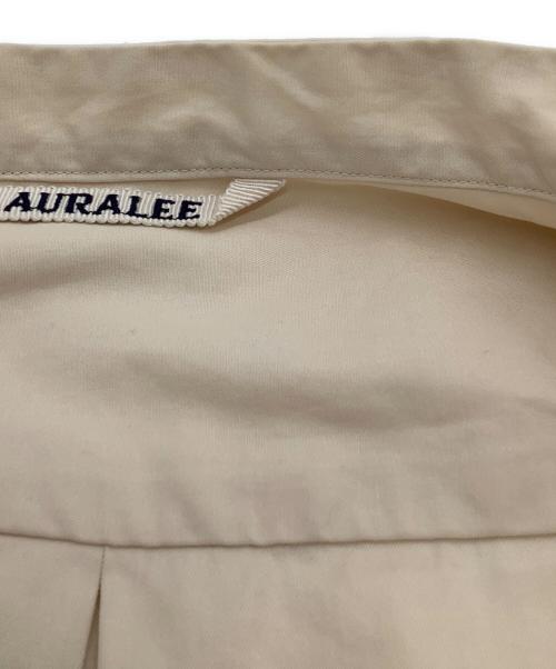 AURALEE（オーラリー）AURALEE (オーラリー) 長袖シャツ　ASHED FINX TWILL BIG SHIRTS アイボリー サイズ:4の古着・服飾アイテム