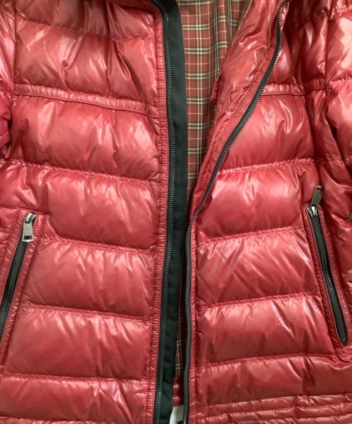 BURBERRY BLACK LABEL（バーバリーブラックレーベル）BURBERRY BLACK LABEL (バーバリーブラックレーベル) ダウンジャケット　裏地ノバチェック レッド サイズ:Mの古着・服飾アイテム